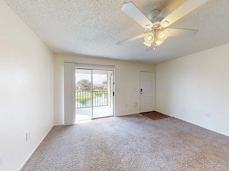 Lakewood Place — Photo 155