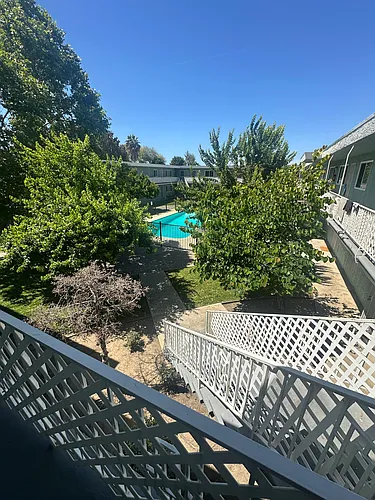 Country Garden Apartments Photo 1