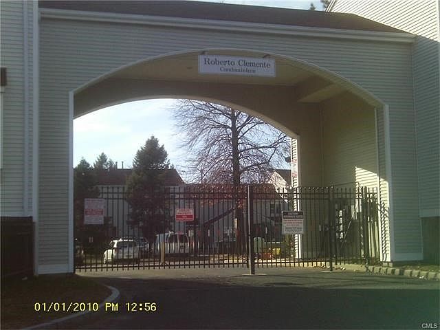 2nd image of 65 Steuben St Unit 11