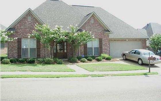 1st image of 208 Eastside Ln