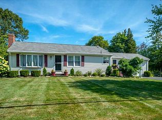 24 Reardon Ave, Riverside, RI 02915