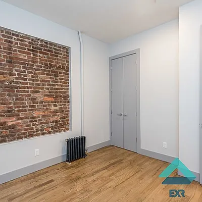 Rented by EXR | media 23