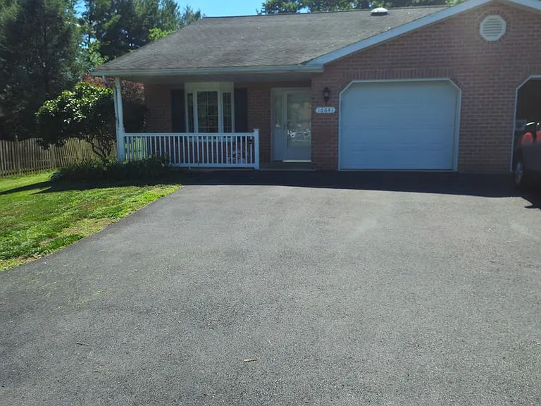 16641 Edward Doub Rd — Photo 1