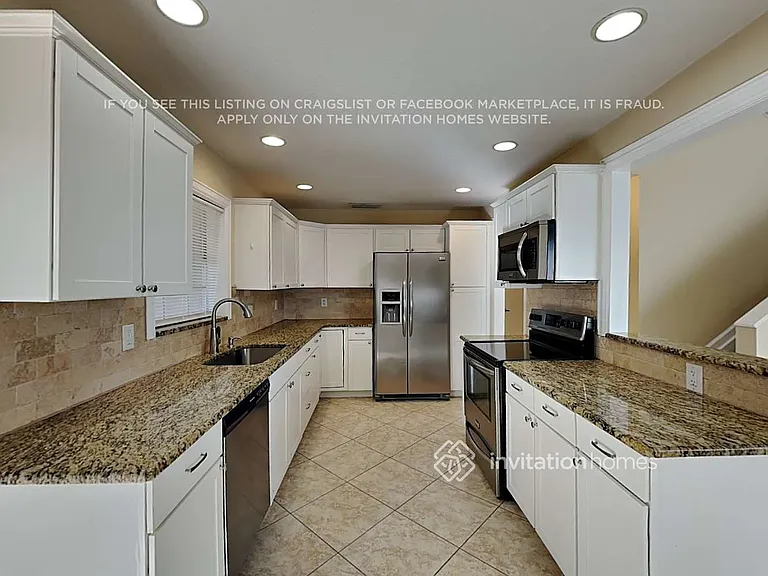 6236 Lansdowne Cir — Photo 7