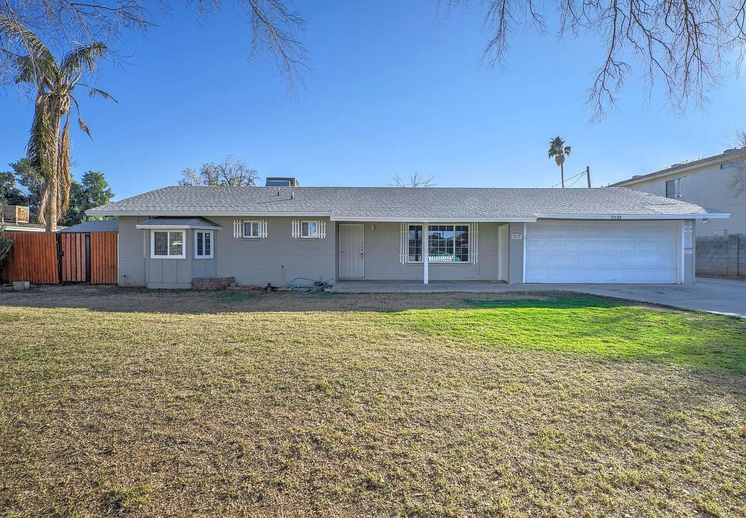 3 bed, 2.0 bath, 1210 sqft, $2,400 — Photo 1