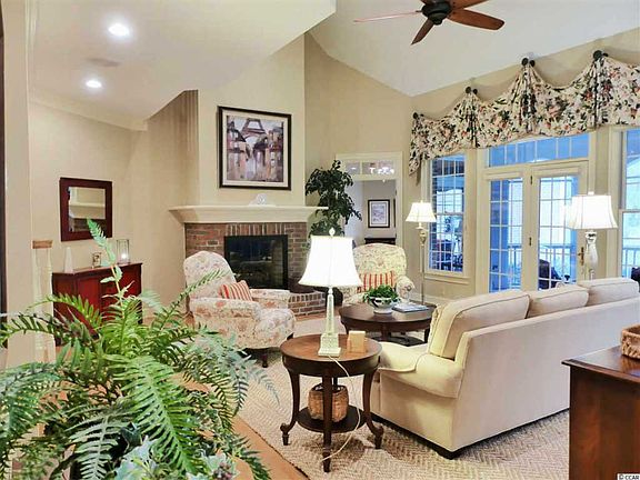 3rd image of 2025 Riverwood Dr