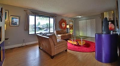 Enjoy Mesa and Foothills views from the front room.