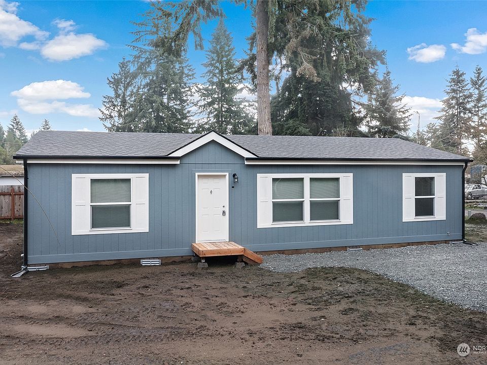 1st image of 16900 Silverbell Court SE