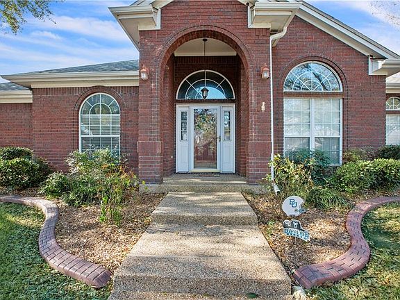 4th image of 804 Meadow Mountain Dr