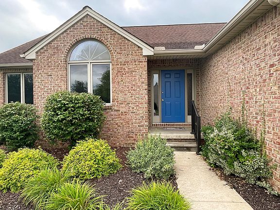 2nd image of 3705 Bristol Dr