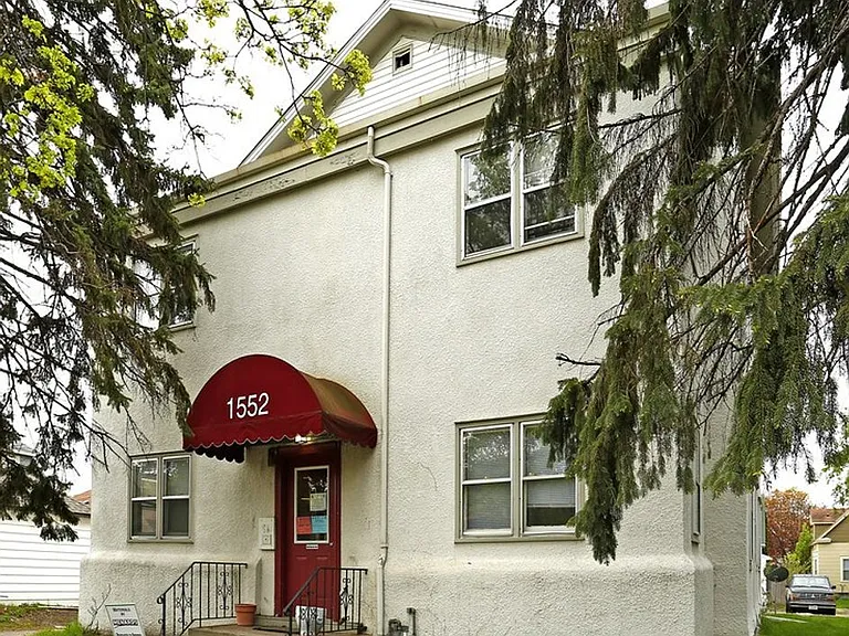 1552 Edmund Ave — Photo 14