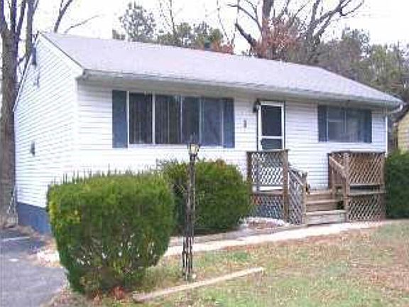 2nd image of 1 Drexel Dr