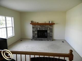 4th image of 6982 Chesterfield Dr