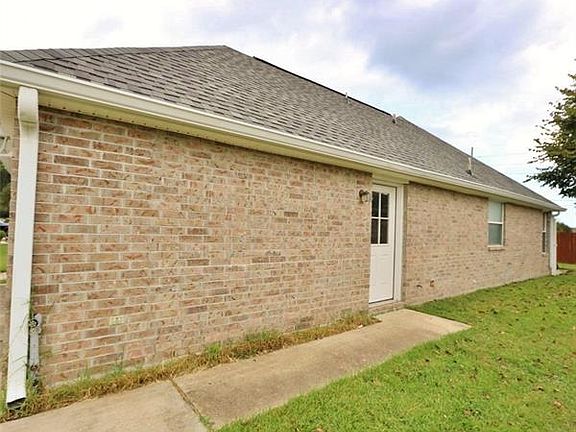 4th image of 517 Foxwood Ln