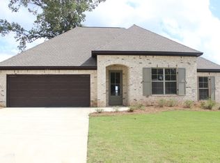 107 Shoreline Dr, Madison, MS 39110