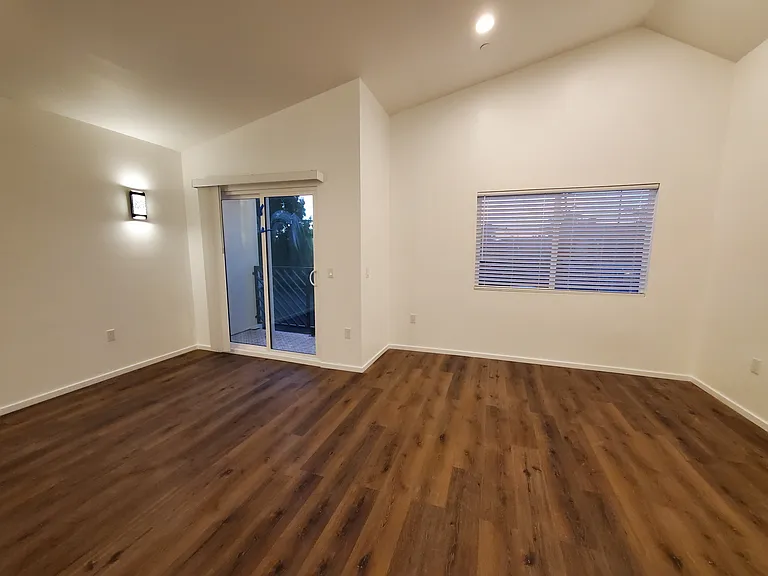 2522 Delaware St — Photo 26