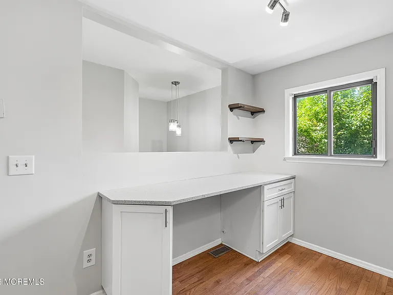 802 Alpine Trl — Photo 6