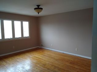 121 Sussex St FLOOR 2, Harrison, NJ 07029