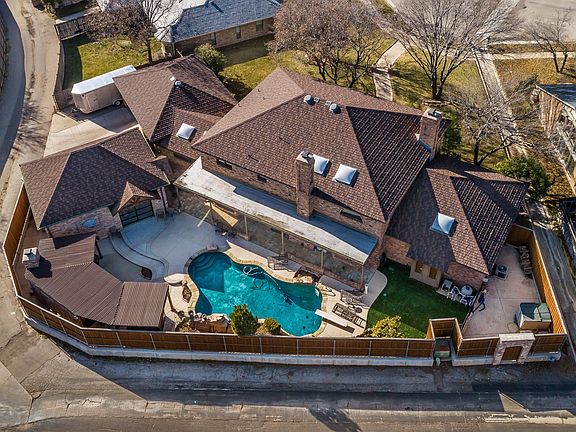 5th image of 3625 Tripp Ave