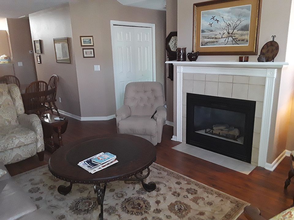 1st image of 8116 River Park Way