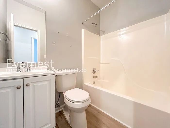 1725 Church St NW — Photo 17
