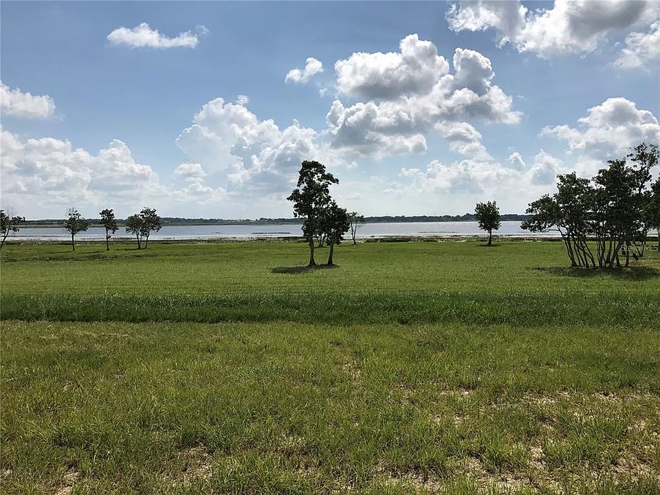 1st image of 336 Caladium Ave #28