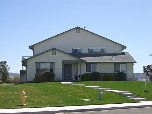 2nd image of 121 Palmer Ct Unit D
