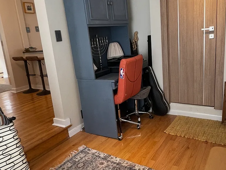 440 Tenafly Rd — Photo 8