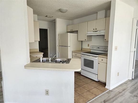 4th image of 9522 Ace Rd APT B