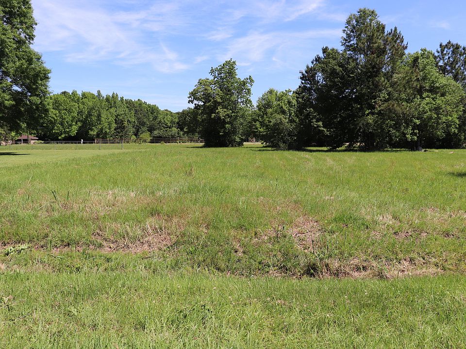 2nd image of Willow Glenn Ln