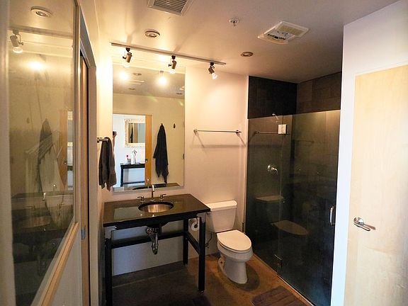 Master Bath 1