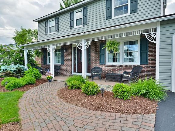 3rd image of 114 Dewberry Ln