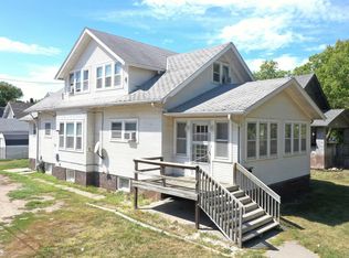 2064 26th Ave, Columbus, NE 68601