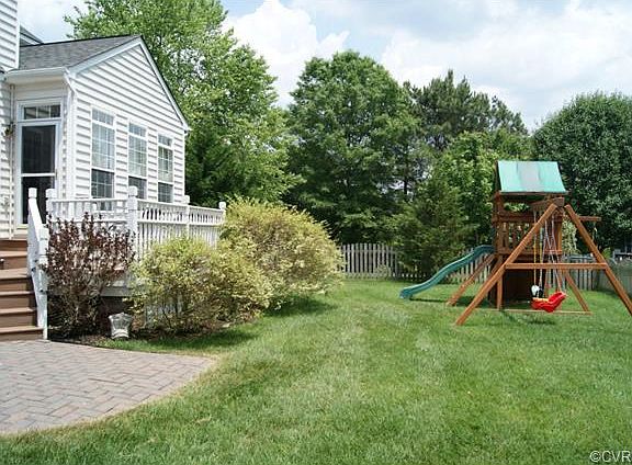 3rd image of 5005 Fremont Pl