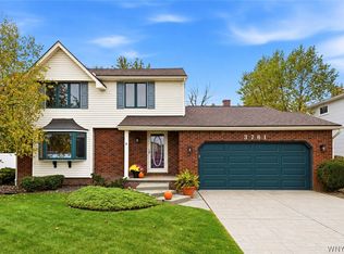 3761 Dogwood Ln, Hamburg, NY 14075