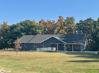 2 Early Bird Dr, Bloomfield, IA 52537