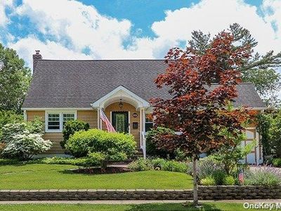 101 Briarcliff Drive, East Norwich, NY, 11732