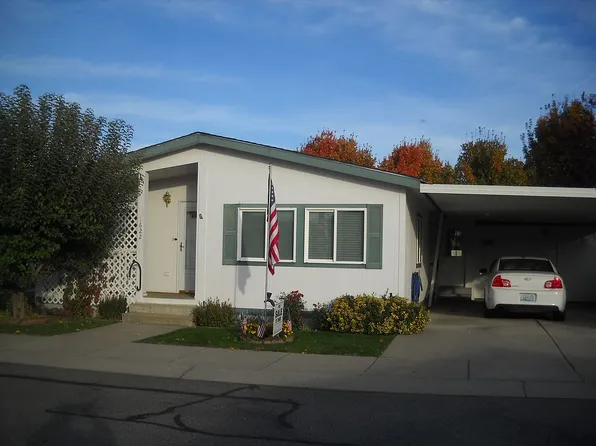 1622 N Hodges Ln, Greenacres, WA 99016