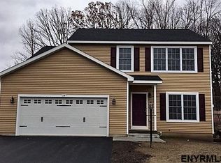 91 Scott Ave, Castleton, NY 12033