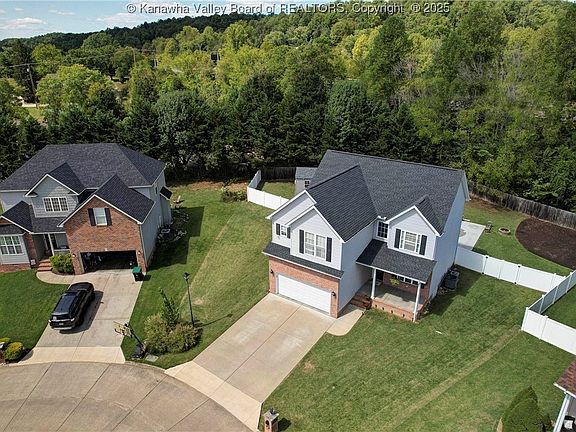 5th image of 4052 Farmington Dr