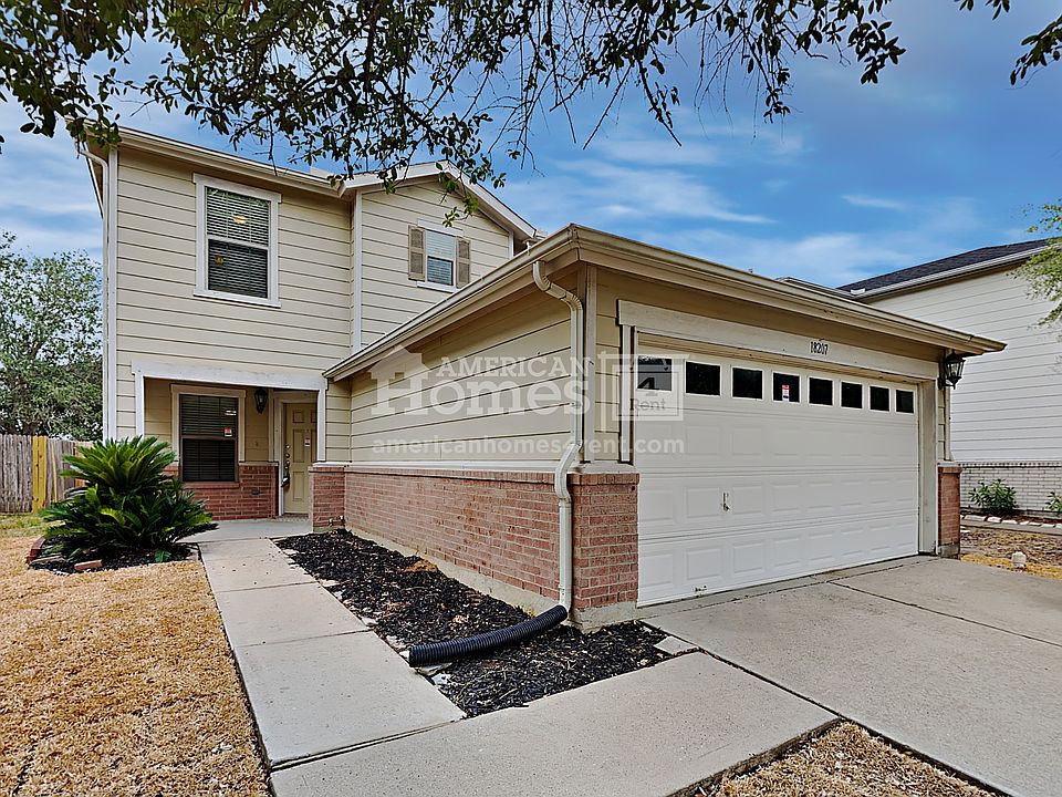 1st image of 18207 Temple Hill Ln