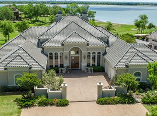 704 Stowe Ln, Lakewood Village, TX 75068