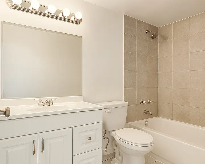 1151 NE 17th Ct — Photo 5