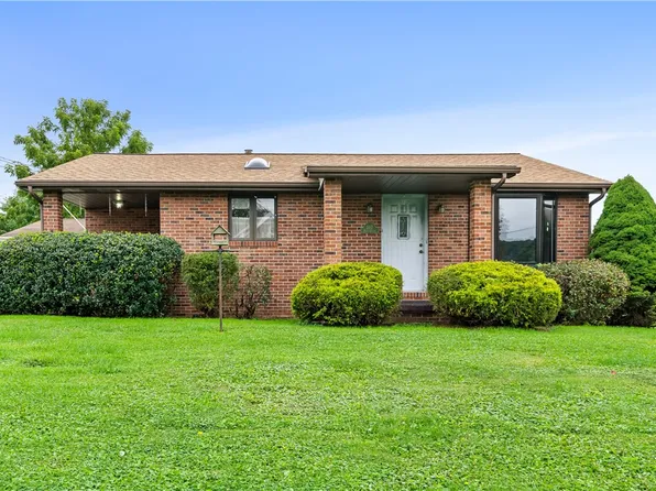 207 Hazel St, Zelienople, PA 16063