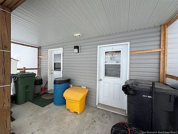 2nd image of 688 Canada Rd