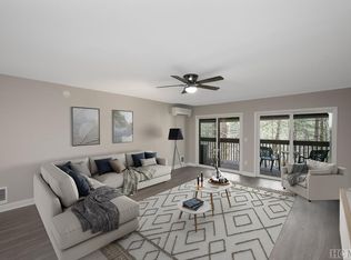 435 3a Overlook Rd #3A, Sapphire, NC 28774