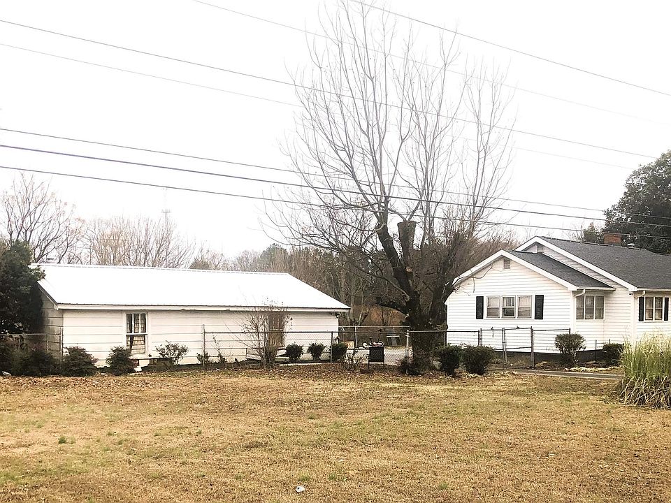 2nd image of 1157 Rogers Bridge Rd