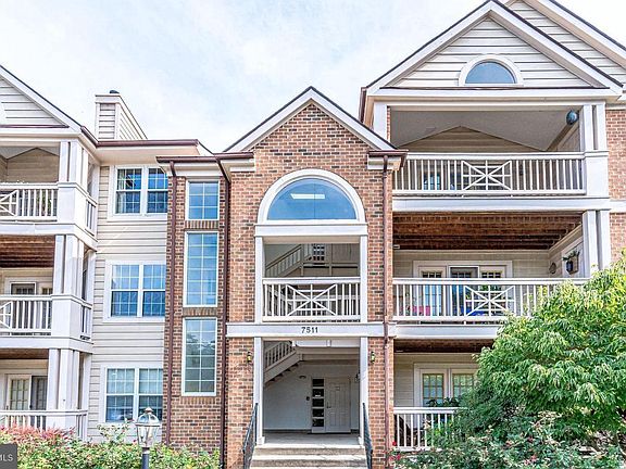 2nd image of 7511 Ashby Ln Unit E