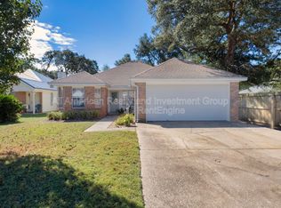 202 Summer Ln, Fort Walton Beach, FL 32547