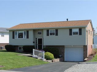 1824 Cowling Rd, Scottdale, PA 15683